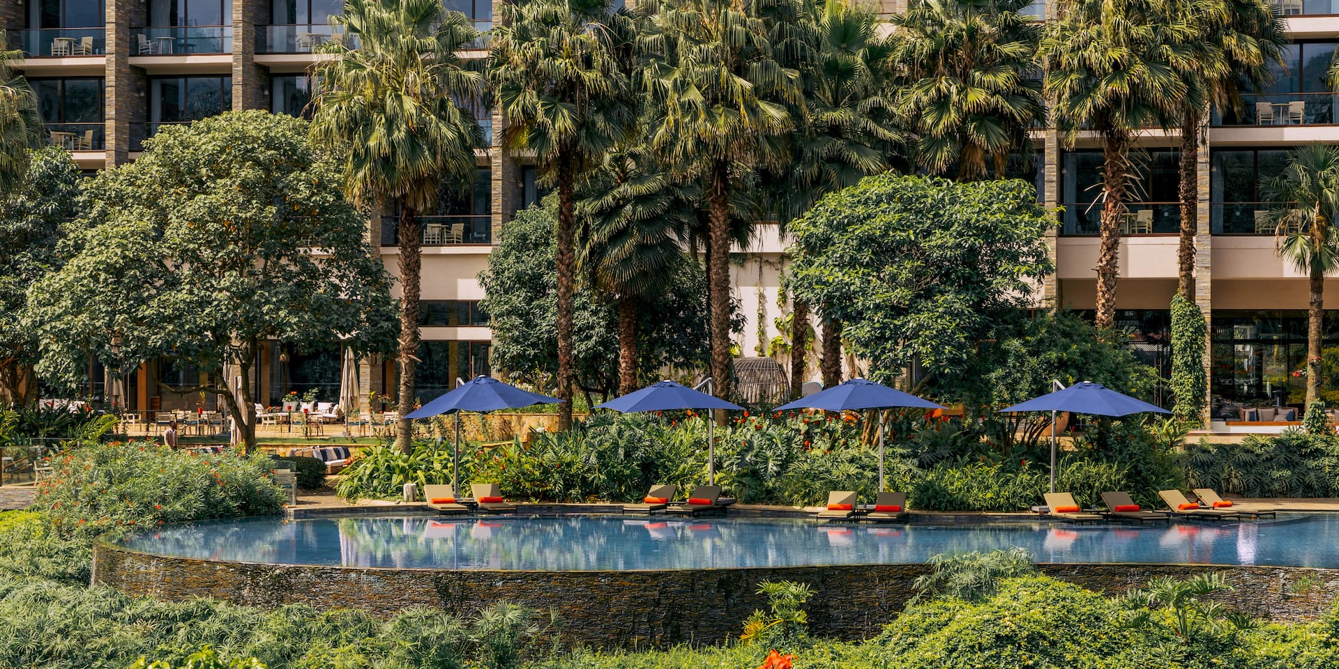 7-day Serengeti and Ngorongoro luxury safari